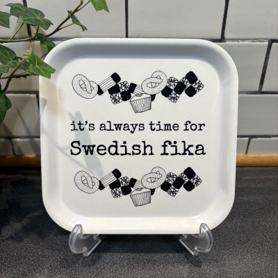 Bricka fika Erika Tubbin